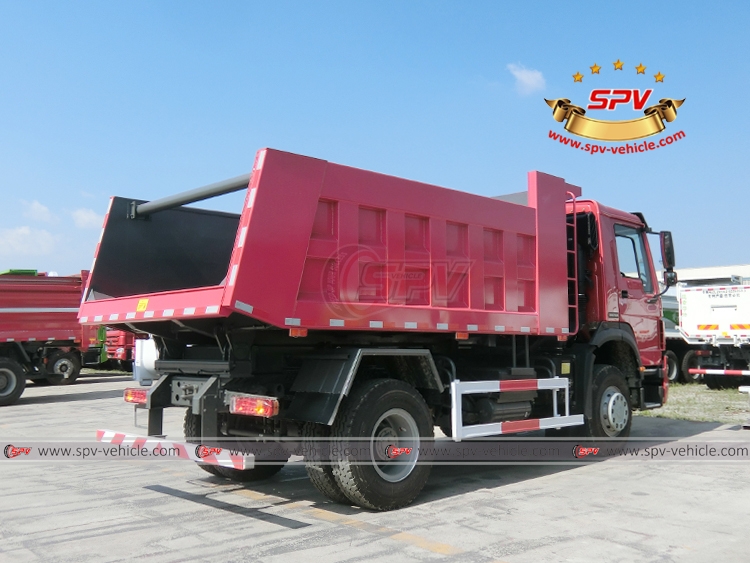 Dump Vehicle Sinotruk - RHD - RB